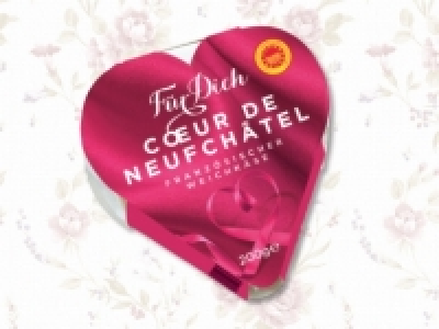 Weichka&Igrave;&circ;se Coeur de Neufcha&Igrave;&sbquo;tel