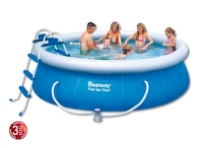 Pool-Set Dieser Artikel ist nur in der Westschweiz und im Tessin verfÄ