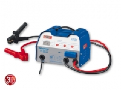 Auto-Ladegera&Igrave;&circ;t mit Starthilfefunktion