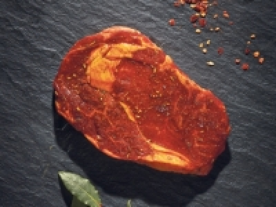 Rinds-Hohr&uuml;ckensteak mariniert