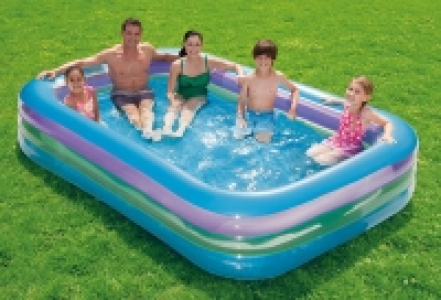 Family Pool Color CHF&nbsp;46.50