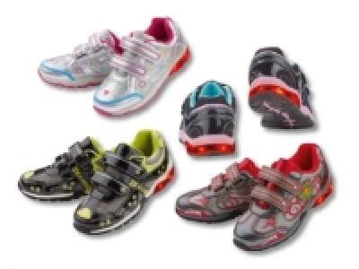 Blinkschuhe Dieser Artikel ist nur in der Deutschschweiz verf&uuml;gbar.