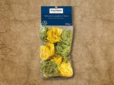 Fettuccine paglia e fieno