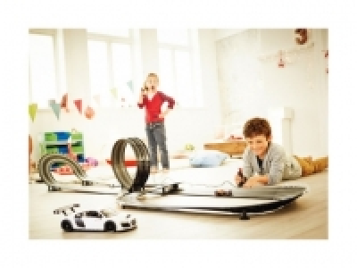 Autorennbahn (ab 16.11.) Dieser Artikel ist nur in der Deutschschweiz