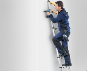 WORKZONE® Alu-Teleskopleiter CHF 99.90