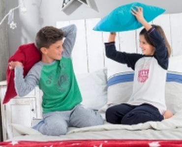 KIDZ ALIVE Kinder-Frottee-Nachtwäsche CHF 9.99