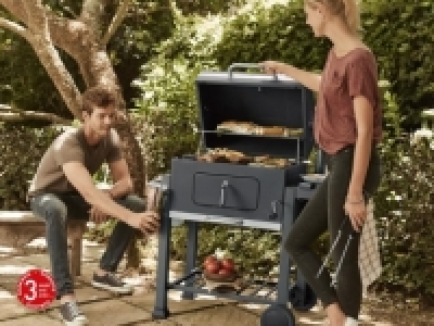 Holzkohlegrill «Toronto» (ab 7.4.)