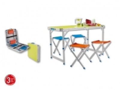 Klappmöbel-Set (ab 25.4.)