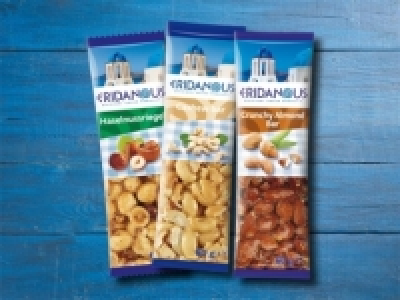 Haselnuss-/ Cashewkern-/ Mandel-Riegel