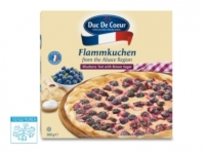 Flammkuchen mit Heidelbeeren