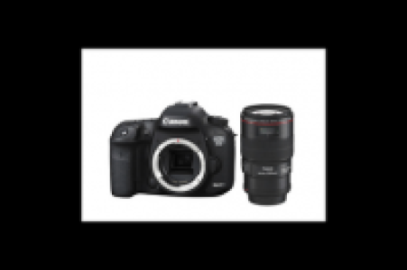 Canon EOS 7D Mark II + EF 100mm Makro