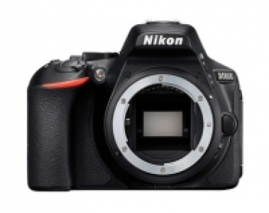 Nikon D5600 Body schwarz