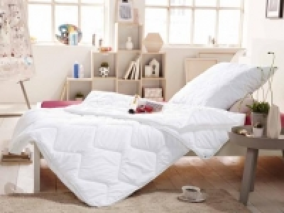 4-Jahreszeiten-Steppbett