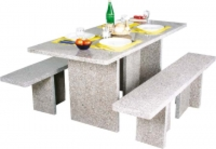Granit-Tischgarnitur eckig CHF 949.00