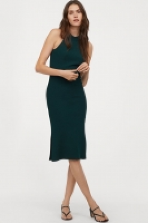  Figurbetontes Kleid CHF 24.95