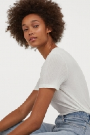  Geripptes Shirt CHF 15.45