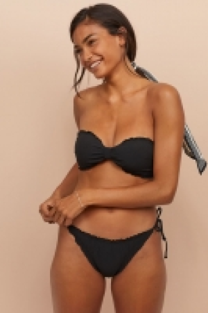  Scrunch Bikinihose CHF 11.95