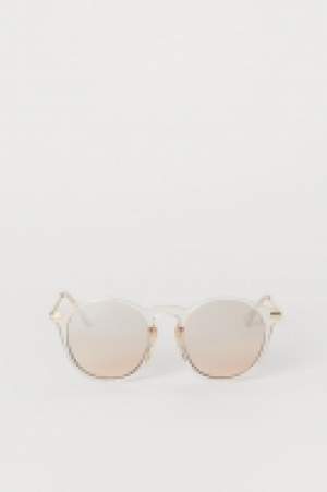  Sonnenbrille CHF 7.95