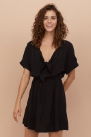  Kleid zum Binden CHF 14.95