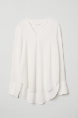  Bluse mit V-Ausschnitt CHF 12.95