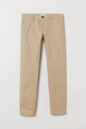  Chino aus Baumwolltwill CHF 39.95