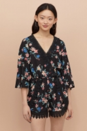  Jumpsuit mit Spitze CHF 20.95