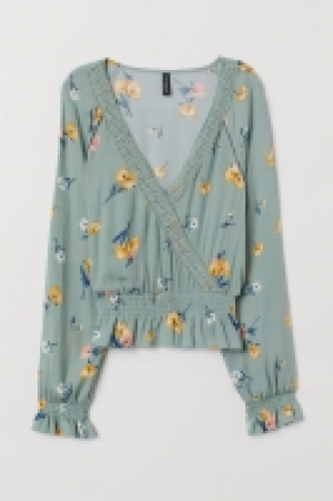  Gecrinkelte Bluse CHF 7.45