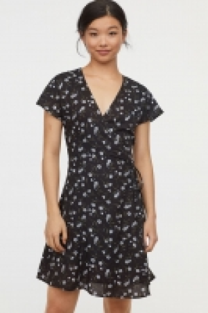  Gemustertes Wickelkleid CHF 8.45