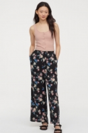  Weite Hose CHF 14.95