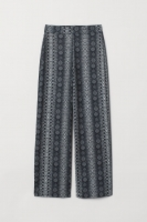  Weite Jerseyhose CHF 10.95