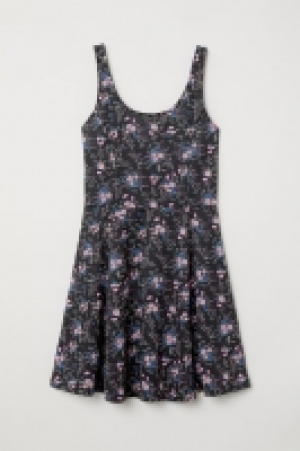  Ärmelloses Jerseykleid CHF 9.95