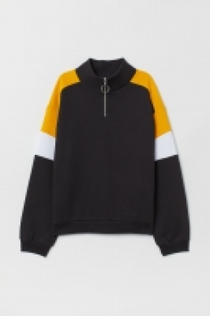  Sweatshirt mit Stehkragen CHF 14.95