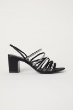  Sandaletten mit Strass CHF 27.95