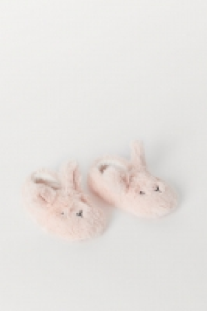  Weiche Hausschuhe CHF 11.95