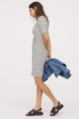  MAMA Stillkleid CHF 15.95