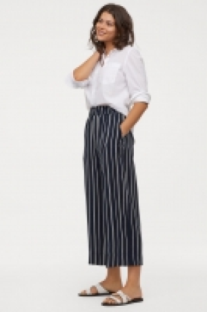  Schlupfhose in 7/8-Länge CHF 8.95