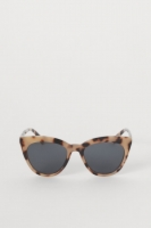  Sonnenbrille CHF 8.95