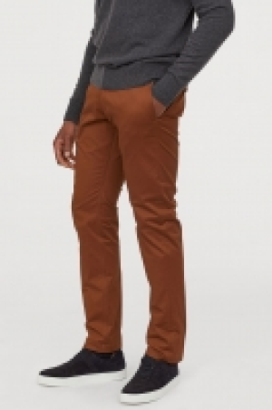  Chino aus Baumwolltwill CHF 55.95