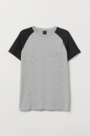  T-Shirt Muscle Fit CHF 13.45
