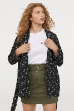  Blazer mit Bindegürtel CHF 12.95
