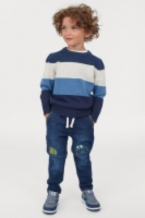  Denimjoggers mit Applikationen CHF 15.45