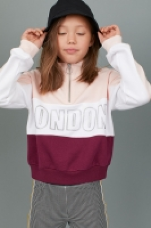  Sweatshirt mit Stehkragen CHF 11.95