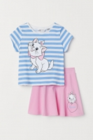  Shirt und Jupe CHF 11.95