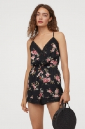  Jumpsuit mit Spitze CHF 17.95