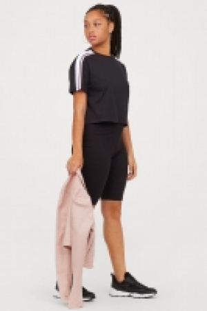  Kurzes T-Shirt CHF 4.95
