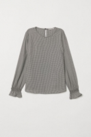  Gesmokte Bluse CHF 20.95