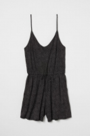  Kurzer Jumpsuit aus Jersey CHF 10.95