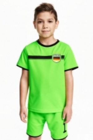  Fussballtrikot CHF 4.95