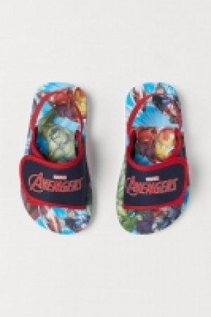  Sandalen aus Scuba CHF 9.95