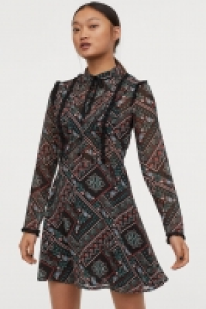  Chiffonkleid mit Volants CHF 27.95